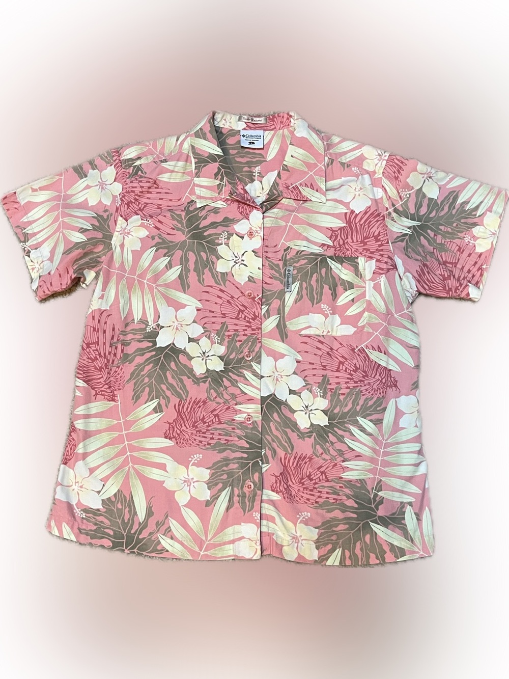 Columbia Resort Wear Coral Pink Tropical Print Buttoned Shirt Women’s Size L